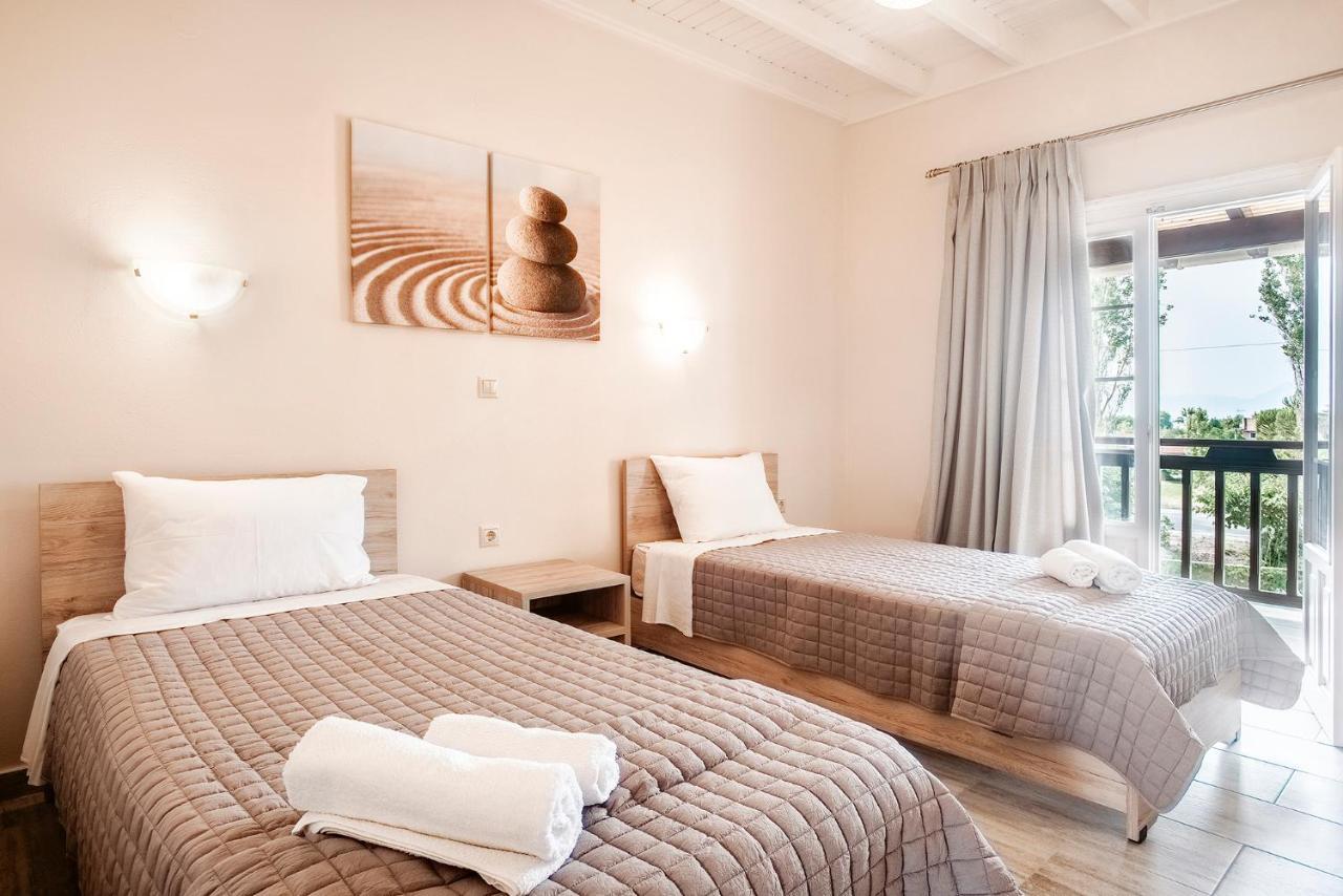 Potamos Apartments 斯达林 外观 照片