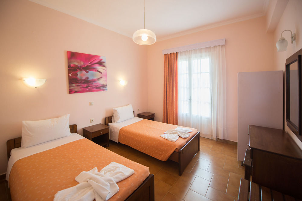 Potamos Apartments 斯达林 外观 照片
