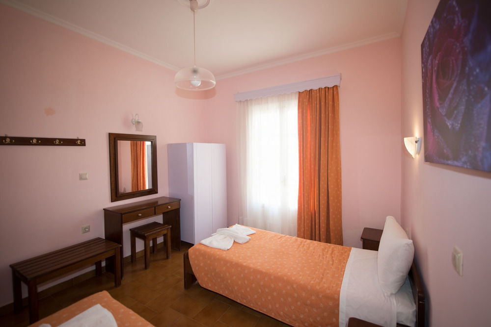 Potamos Apartments 斯达林 外观 照片